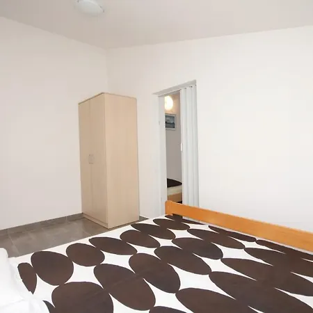 Appartement Studio Duce 7532f *